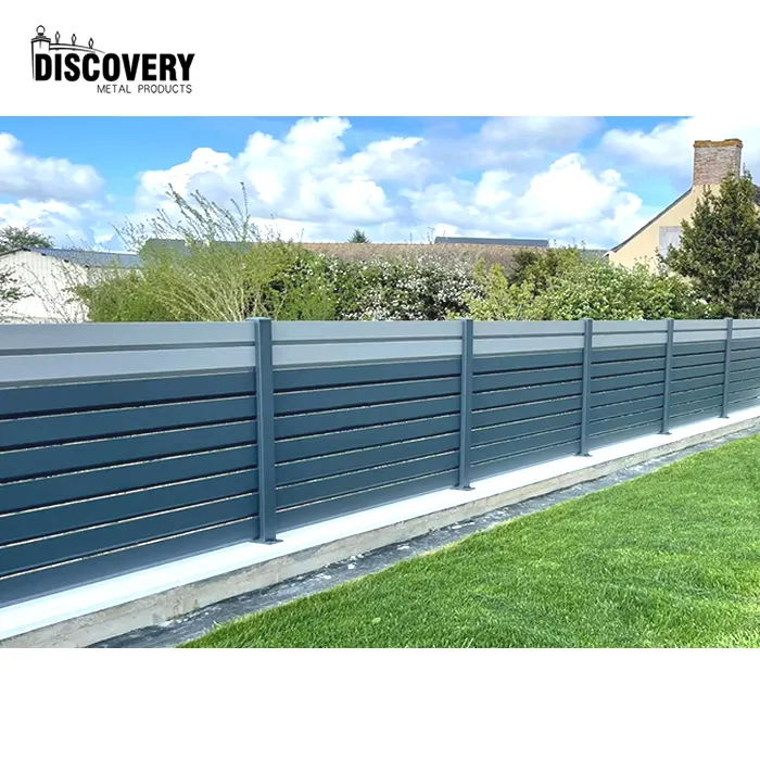 Panneaux de clôture en treillis d'aluminium approvisionnement d'usine palissade mur de jardin conception maison 8x8 panneaux de clôture en bois pour mur de maison de villa