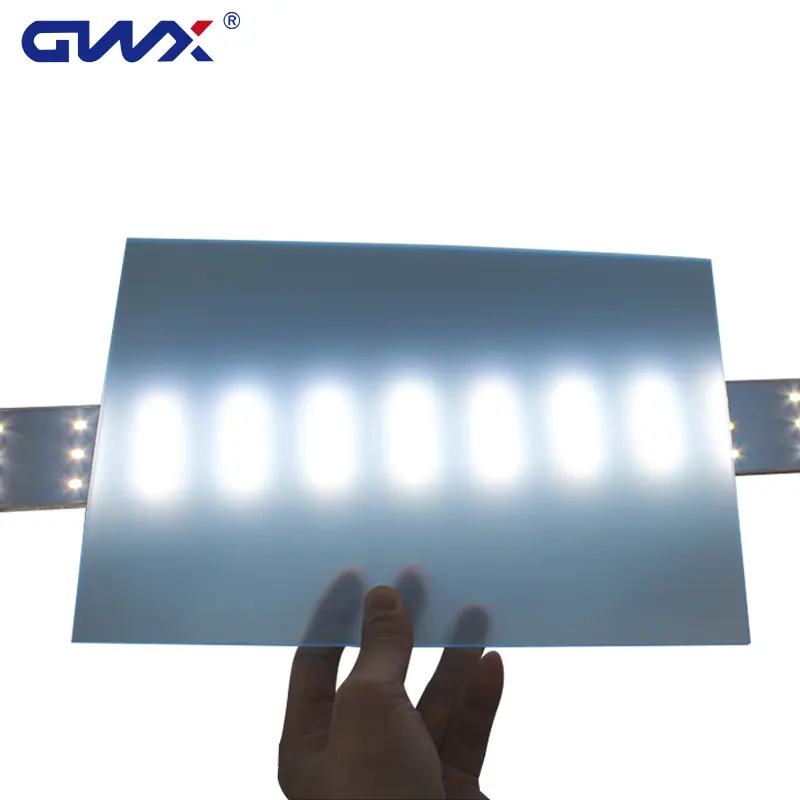 Feuille de diffuseur de lumière en plastique LED de bonne qualité/diffuseur de lumière LED/feuille de polycarbonate de diffusion de lumière