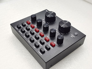プロの音楽スタジオ機器 USB オーディオ インターフェイス レコーディング スタジオ用録音サウンド カード - Product Image 5