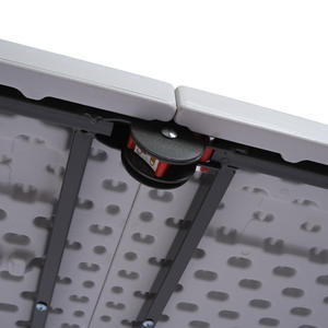 Bàn Gấp Nhựa Nhẹ và di động với tay cầm hình chữ nhật và khung thép - Product Image 4