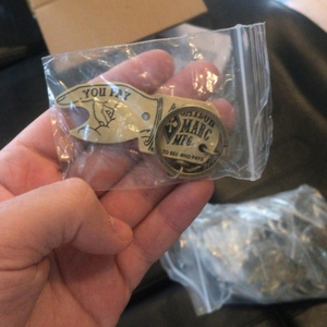 你付费游戏定制手手指形开瓶器旋转器啤酒开瓶器钥匙扣/钥匙圈 - Product Image 3