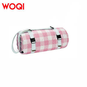 WOQI <strong>4</strong> Seasons Picnic <strong>Mat</strong> Checkered <strong>Beach</strong> Camping Extra Large <strong>Mat</strong> Tote Wholesale Picnic Blanket - Product Image 3