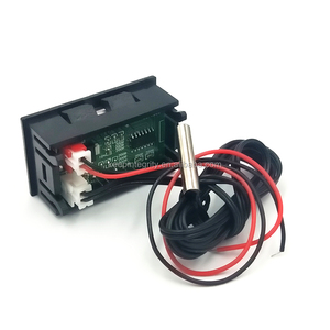 12Vデジタル温度計LEDディスプレイ、1メートルプローブ赤緑青 - Product Image 2