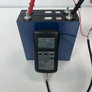XH Calb 3.2V 125Ah LiFePo4 prizmatik şarj edilebilir lityum demir pil gözü güneş enerjisi için - Product Image 6