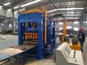 Máquina de fabricación de bloques de QT4-35, pequeña y barata, manual, a la venta - Product Image 5