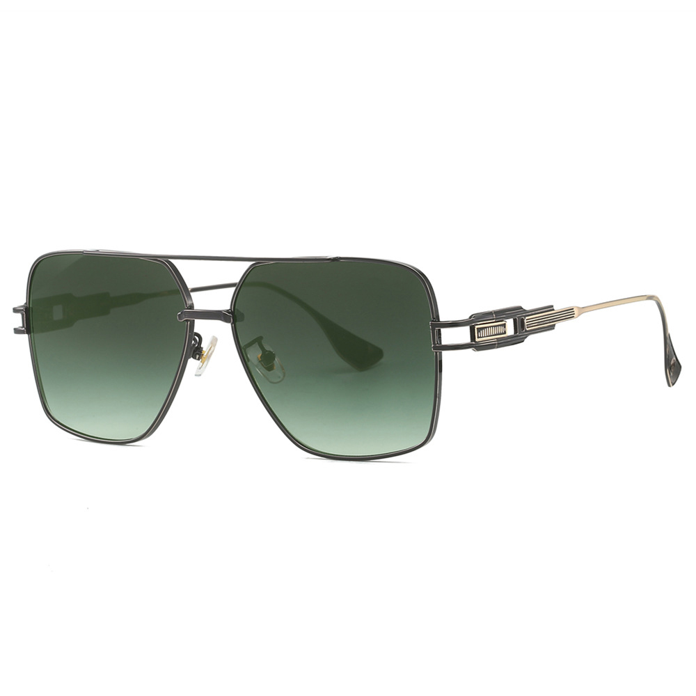 C4 Black Gold / Green