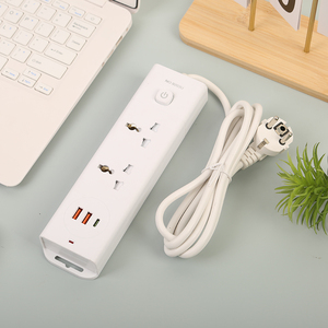 <strong>Multi</strong>-<strong>Functional</strong> Power <strong>Socket</strong>, Compatible <strong>with</strong> Various Plug Types, Equipped <strong>with</strong> USB Charging Port and Overload Protection - Product Image 2