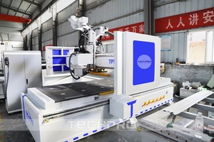 Nuevo lanzamiento ATC 4 Axis Carpintería Husillo horizontal Agujeros de perforación Máquina enrutadora CNC para la fabricación de puertas de madera - Product Image 5