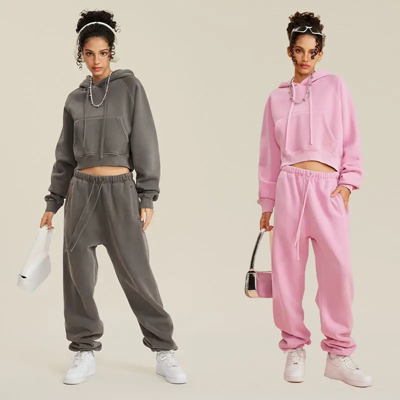 wholesale winter fleece cropped hoodie and jogger set blank cropped hoodie and sweatpants women cropped hoodie 2023