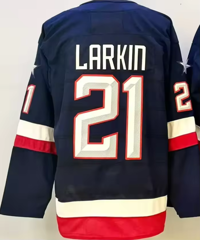 21 Larkin Navy