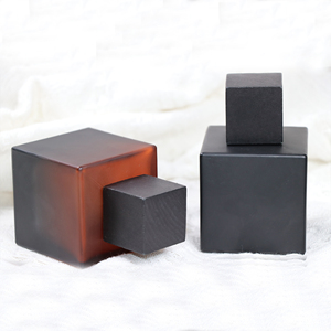 New Free Sample Fashion Design 30 <strong>ml</strong> 50 <strong>ml</strong> <strong>100</strong> MlEmpty Square Glass Small 30ml Perfume Bottle 50ml Glass Perfume Bottle with <strong>Box</strong> - Product Image 2
