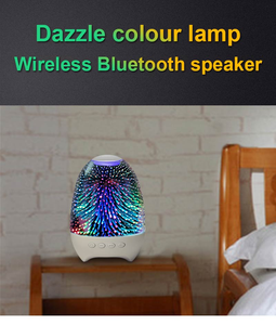 Altavoz Bluetooth inalámbrico con luz LED RGB con mini función de cambio de imagen, regalo de Navidad para uso en ordenador