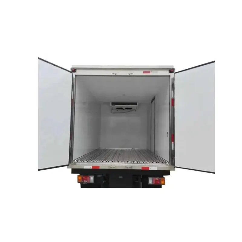 Venta caliente 8 ton Isuzu marca Mini Van Refrigerador Camión para la venta