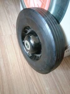 小型10X3.50-4ソリッドラバーホイール中国製空気圧タイヤ新しい使用状態プラスチックPUポリウレタン材料 - Product Image 6