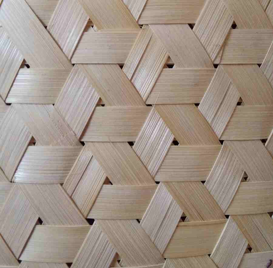 Three -dimensional primary