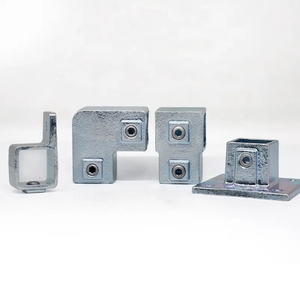 可鍛性鉄金属パイプスクエアキークランプ手すり棚フェンシング用手すりキークランプ - Product Image 2