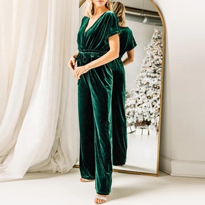 จั๊มสูทผ้ากำมะหยี่สีเขียวมรกตสำหรับ2022เทศกาลคริสต์มาสคอวีของผู้หญิงจั๊มสูทขนาดใหญ่พิเศษสำหรับวันหยุดเทศกาลคริสต์มาส - Product Image 3