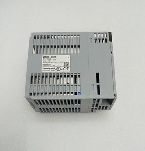 2MLR-AC23 Master Logic 2000 programmierbarer Logikregler 2MLR-AC23
