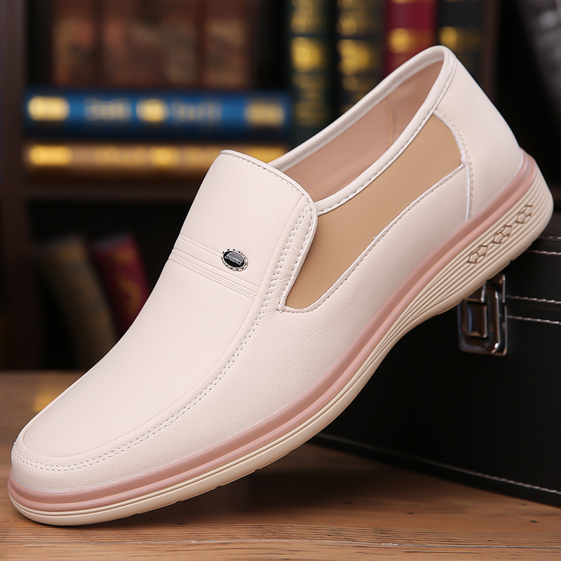 Style toutes saisons blanc cassé
