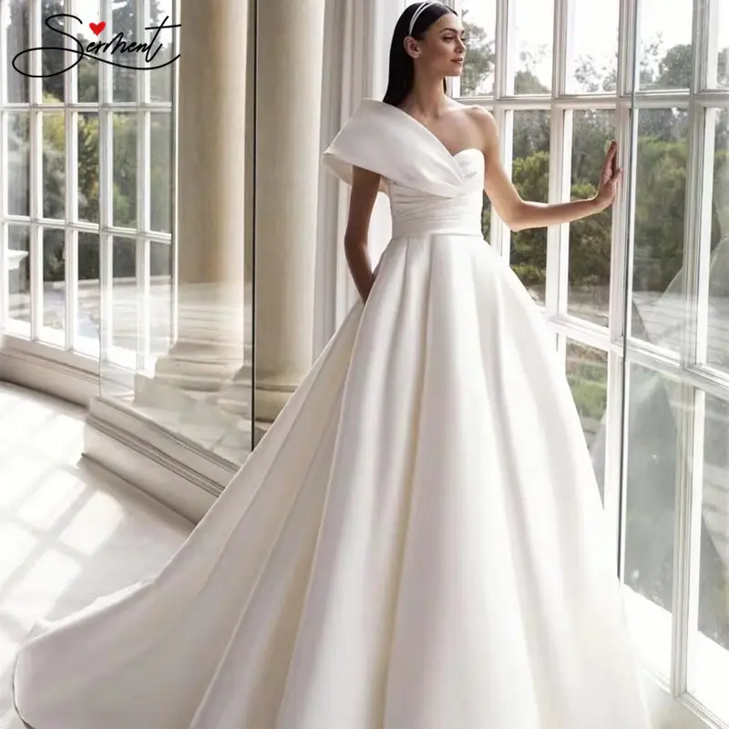 Elegante abito da sposa in raso A-Line classico off-spalla Sexy Backless Fashion Appliqued Pocket abiti da sposa