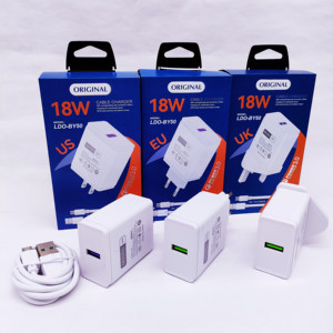 BY50タイプCポータブル充電器XiaomiFast <span class=keywords><strong>Charger</strong></span> Quick Charge 3.0 for Samsungすべての携帯電話電源ウォールアダプター