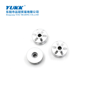 单针型梭芯缝纫机三个同步梭芯箱 - Product Image 6