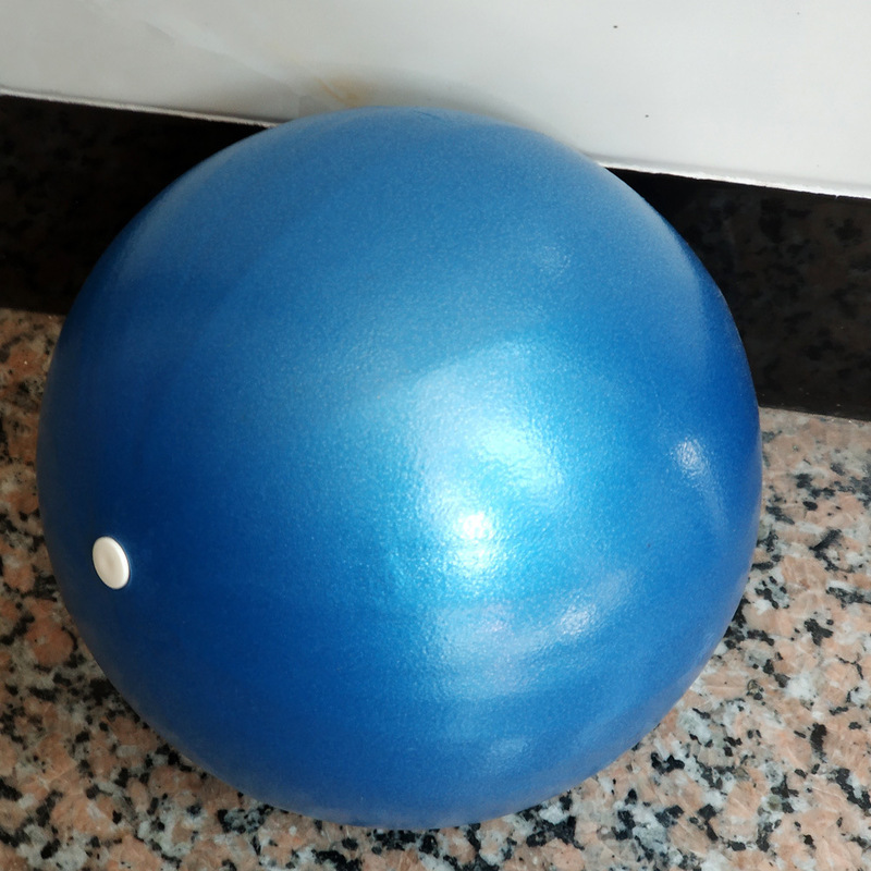Blue straw ball