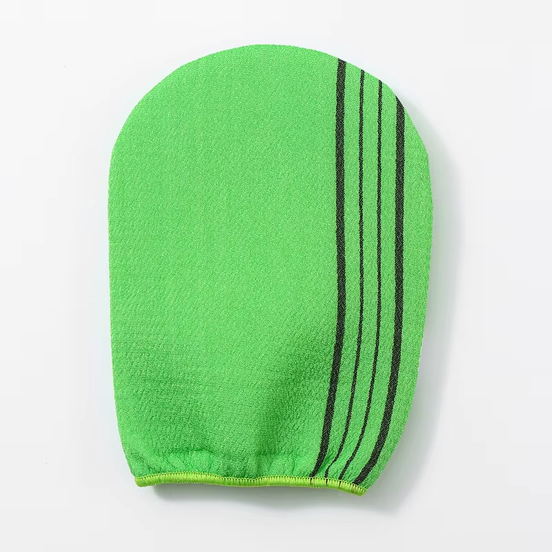 สีเขียว