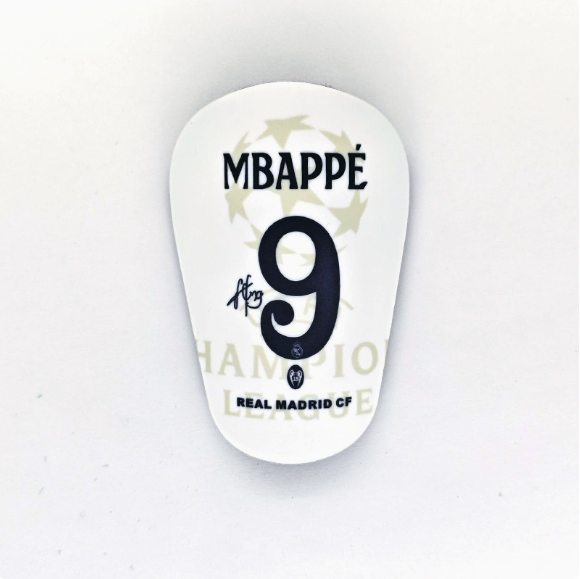 9 blanc