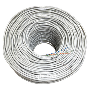 Cat5e-Netzwerkkabel SF/UTP Cat 5-<span class=keywords><strong>Ethernet</strong></span>-Netzwerk 305m LAN-Kabel Kupfer 25awg Cat 5 Cat5e-Kabel 305m 1000ft-Box