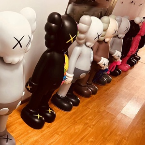 Ev dekorasyon şekil oyuncak koleksiyonu için vinil Kaws heykeli yaşam boyutu oyuncak şekil 4FT KAW modeli - Product Image 5