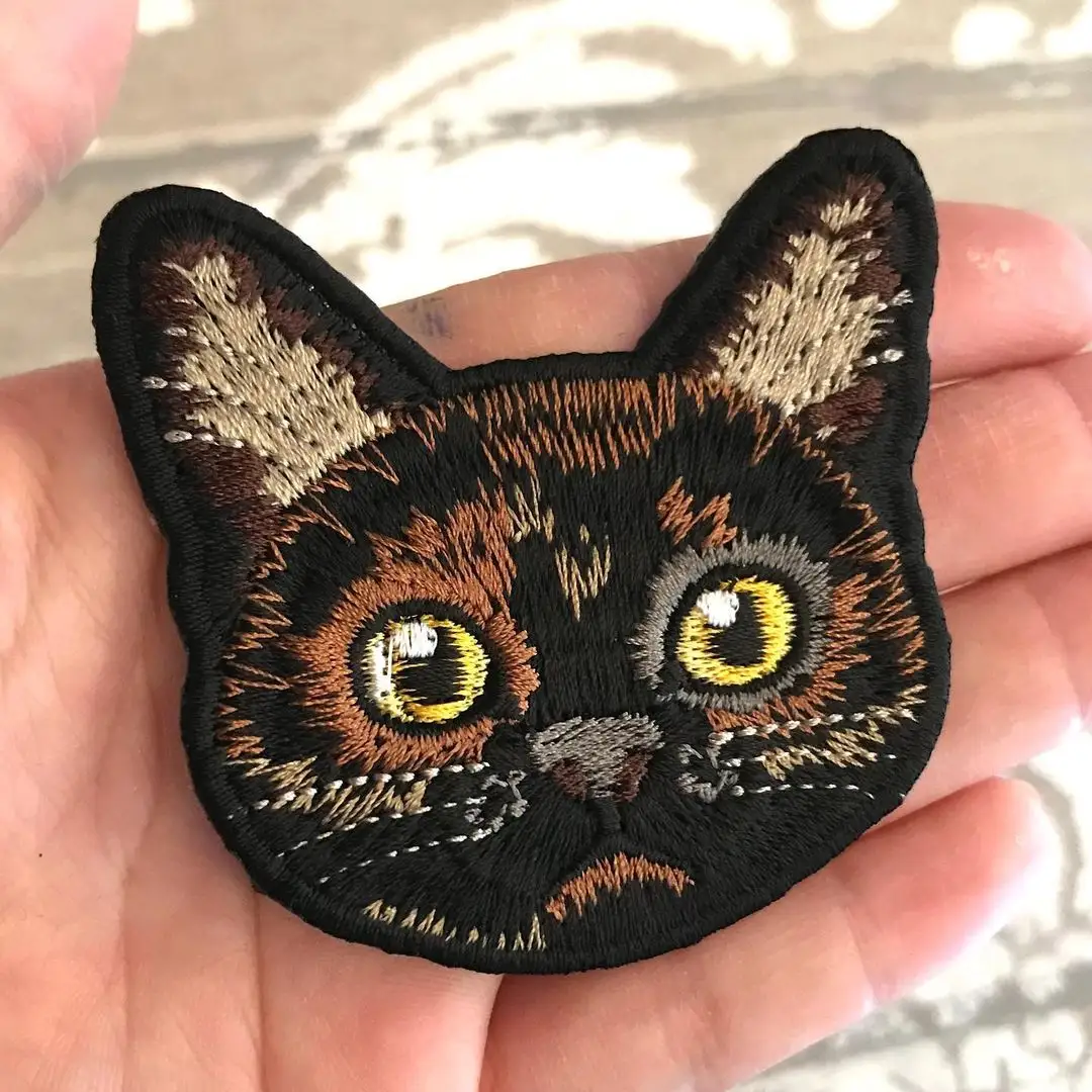 Embroidered Patch Custom Animal Logo Patches and Badges Designer Iron Patches Wholesale