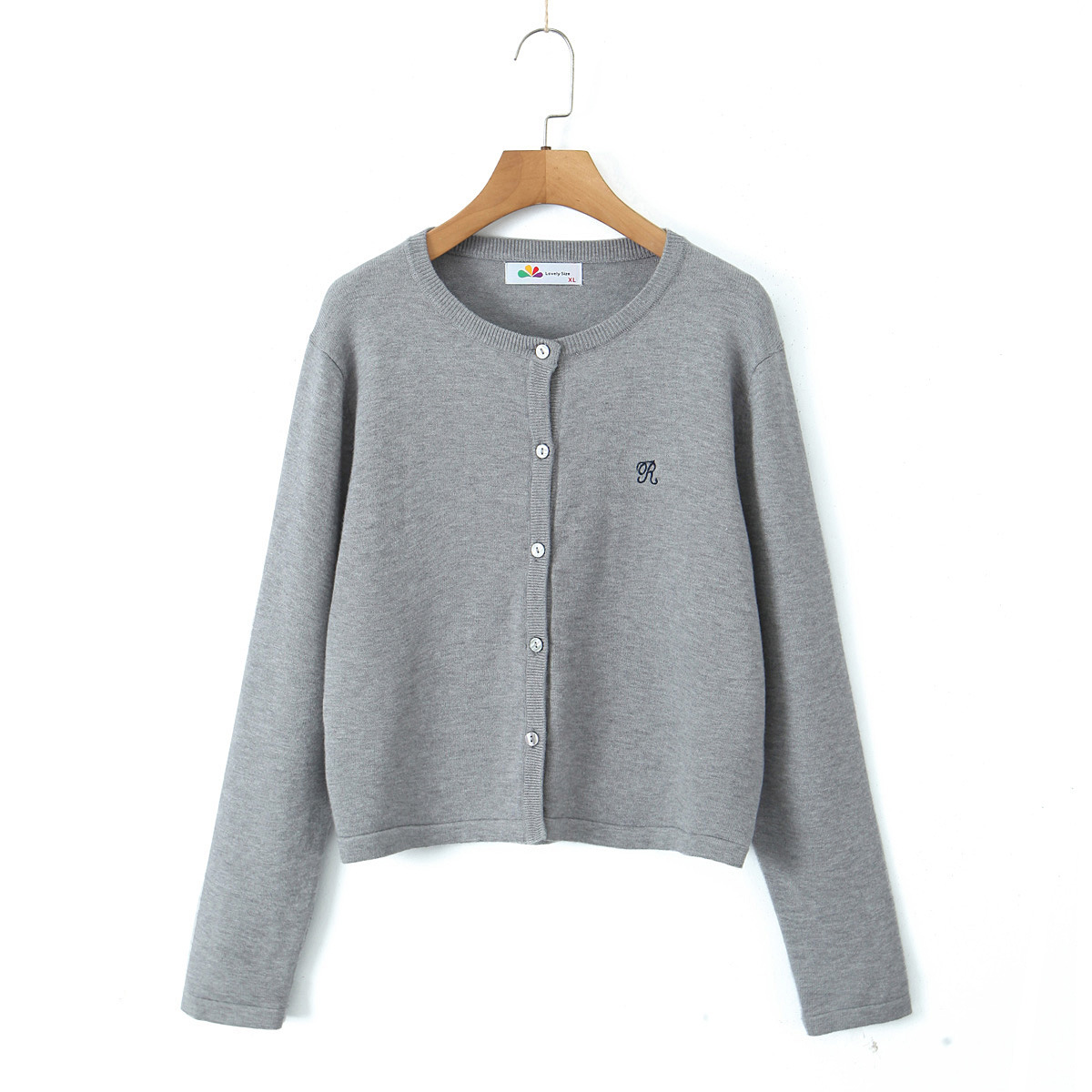 เสื้อคาร์ดิแกนถักสีเทา