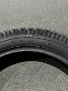 FEIBENブランドチューブレスタイヤリムタイヤ車用高品質オートバイタイヤCX9062.75-14 6PRTT