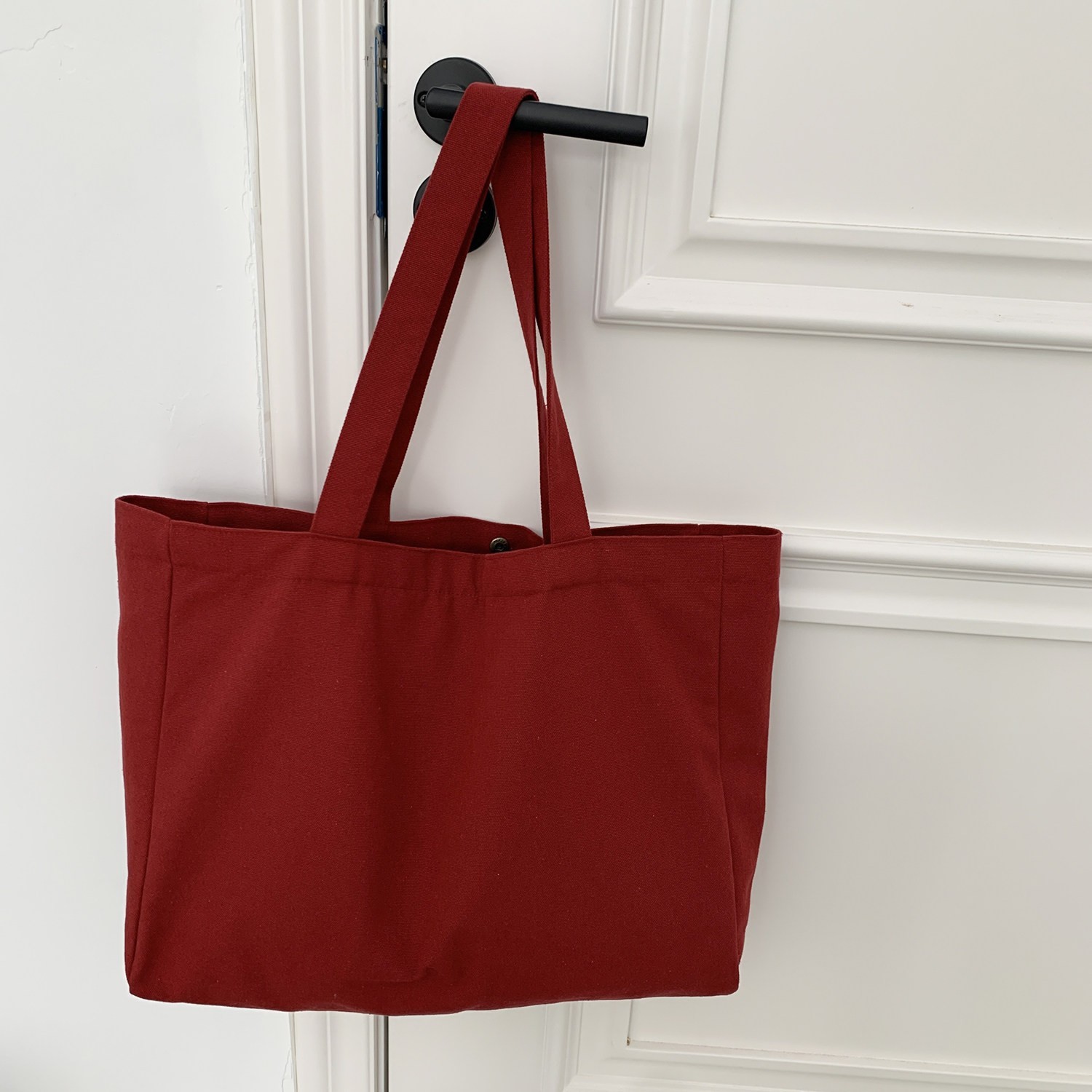 Rojo oscuro liso