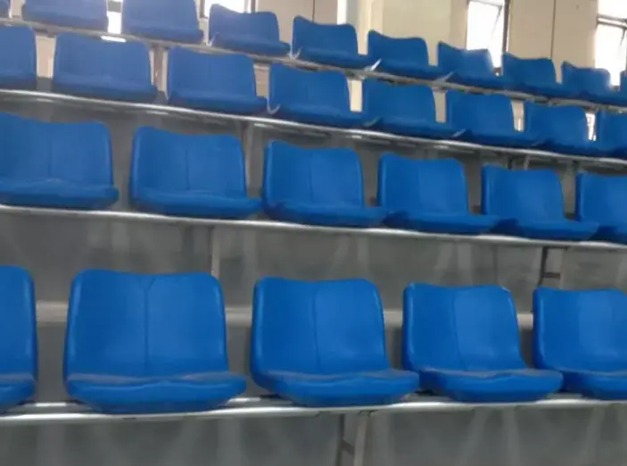 Meilleur nouveau prix d'usine Stadium Grandstand chaise Gradins sièges sans dossier chaise