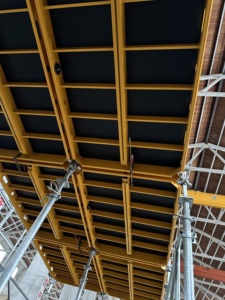 Sistema de encofrado de columna de hormigón prefabricado de aluminio para construcción para uso de paneles de encofrado - Product Image 6