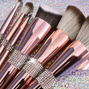 Özelleştirilebilir 4 renk Glitter Rhinestone profesyonel makyaj fırçaları Glitz Glam tarzı 23-Piece makyaj fırça seti hediye kutusu ile - Product Image 3