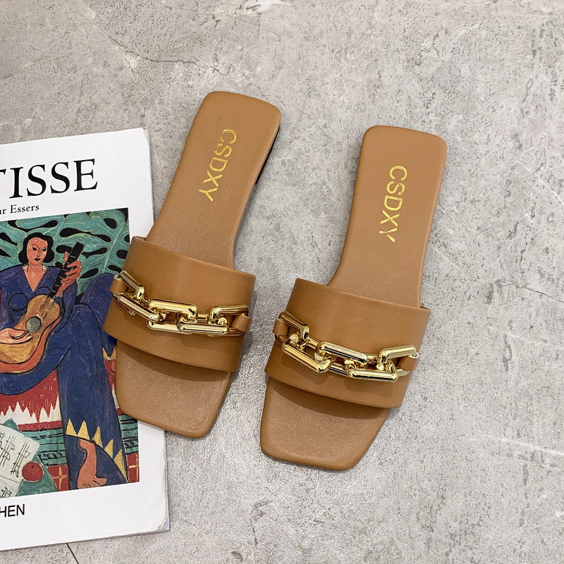 สีน้ำตาล