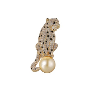 Erkek kadın yüksek kaliteli kristal elmas broş pin gerçek altın leopar kaplan geyik hayvan broş giyim abiye broş pin