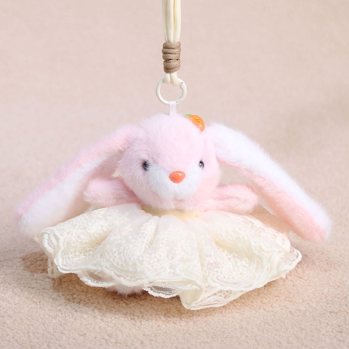 Wedding dress pink rabbit yellow-13cm 70g