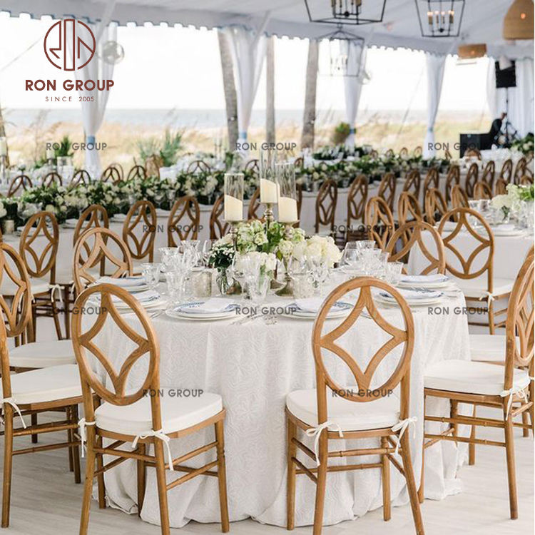 ensemble de chaises personnalisé