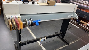 משמש Mutoh RJ900X לצבוע סובלימציה מדפסת עם F158 ראש ההדפסה