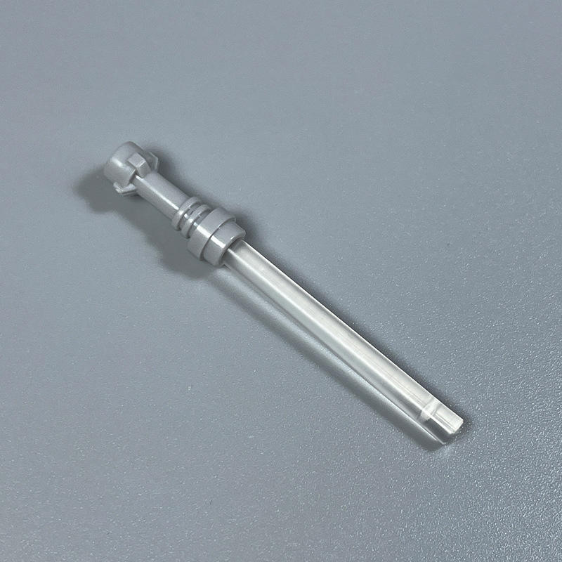 Sabre laser blanc transparent, poignée gris clair.