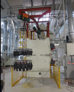 Elektrik üç tekerlekli bisiklet çerçeve Abrator kullanılan çelik atış PLC Motor çekirdek bileşenleri için yeni çift kanca kumlama ve kaldırma makinesi