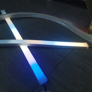 24ボルトRGBWLEDネオンチューブ40x25mmシリコンDMX512アドレス可能LED追跡ネオンライト