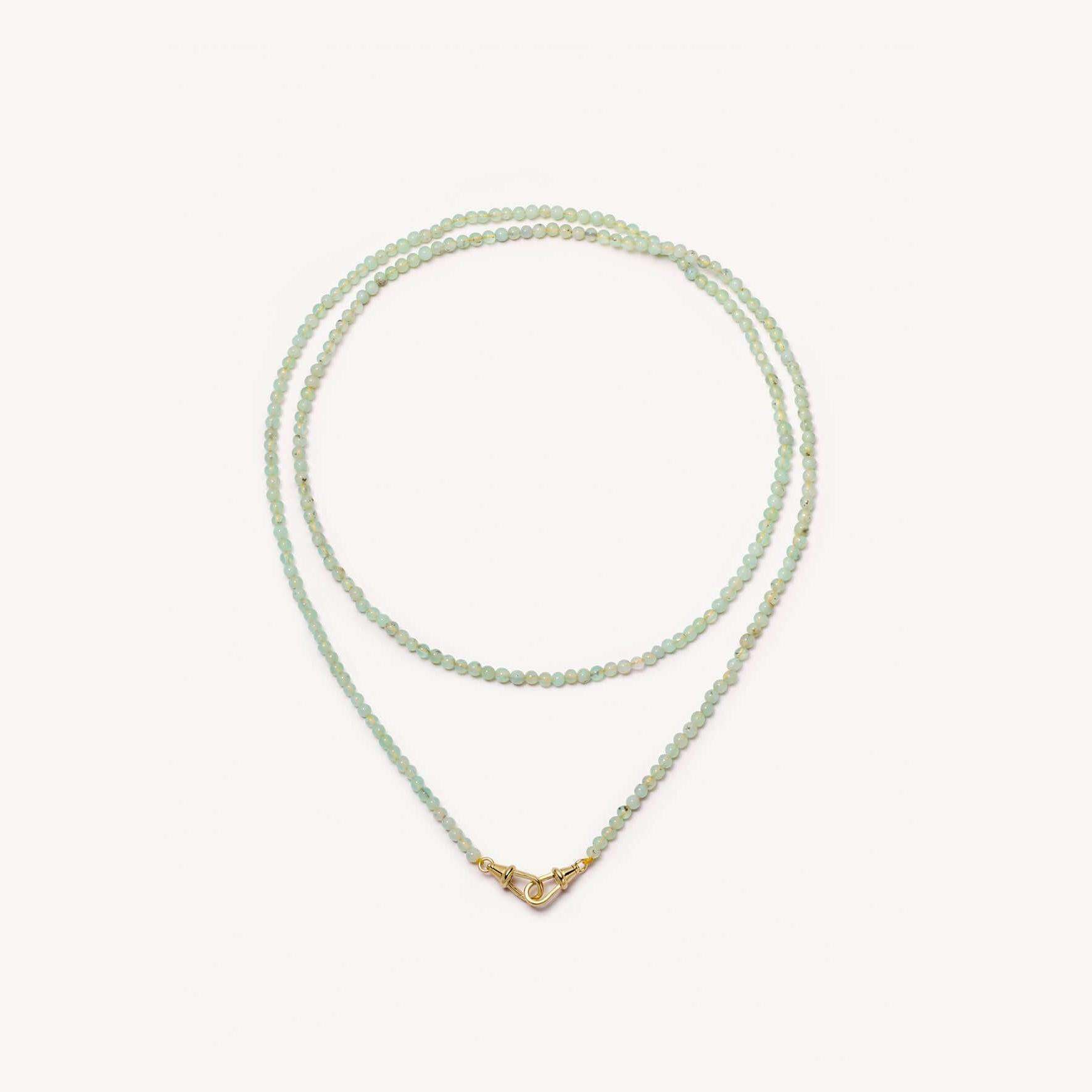 Collier pierre boucle vivante verte