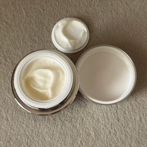 Renergie H.p.n. Hyaluronik asit ile aşılanmış % 300 peptid krem Anti-Aging yüz kremi - Product Image 2