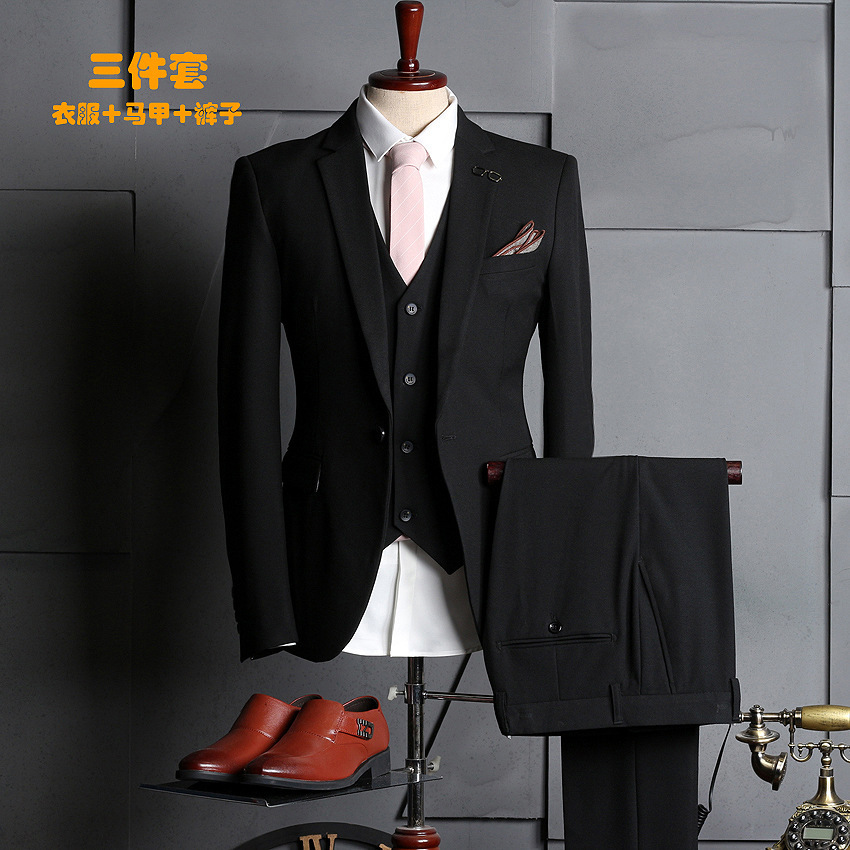 Black (suit + vest + trousers)