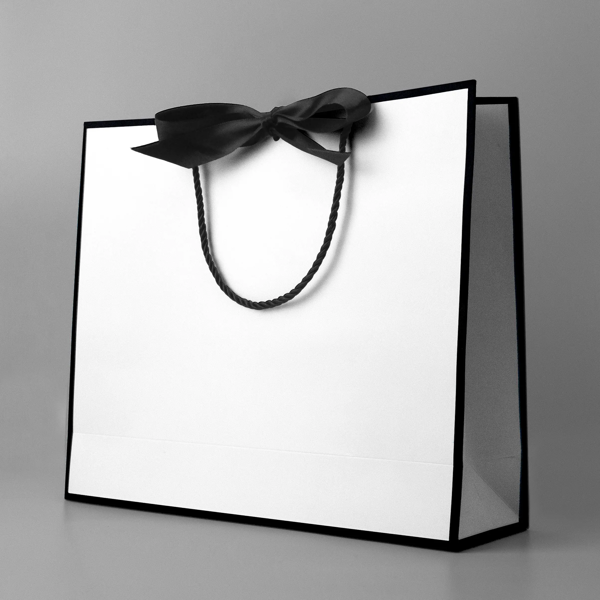 ZYCX özel lüks şerit kolu beyaz karton alışveriş ambalaj çanta kendi logonuz ile özelleştirilmiş baskılı kağıt hediye keseleri